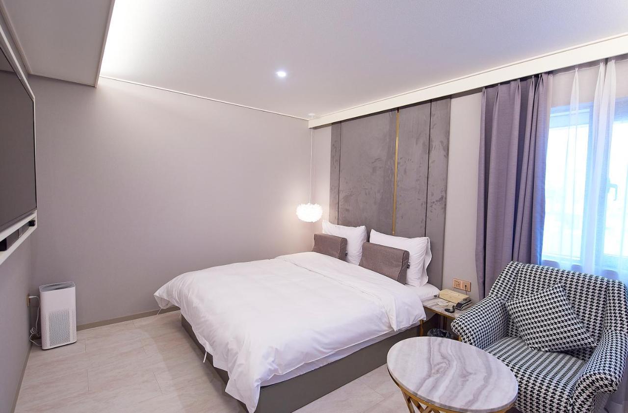 Denbasta Signature Hotel Μπουσάν Εξωτερικό φωτογραφία