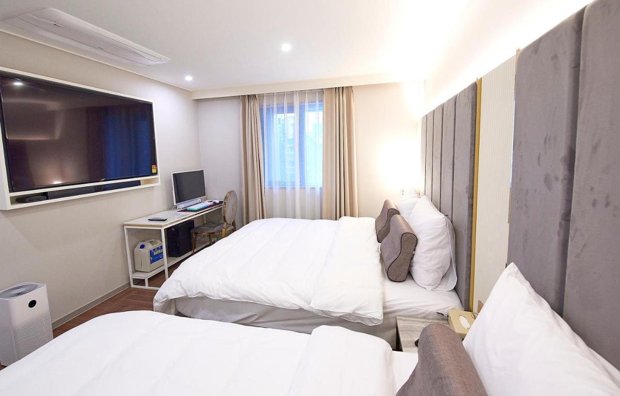 Denbasta Signature Hotel Μπουσάν Εξωτερικό φωτογραφία