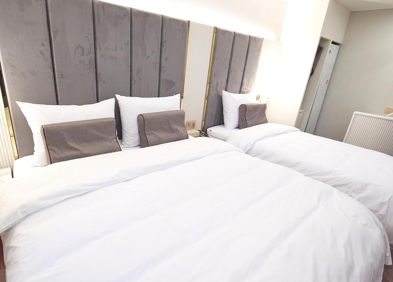 Denbasta Signature Hotel Μπουσάν Εξωτερικό φωτογραφία