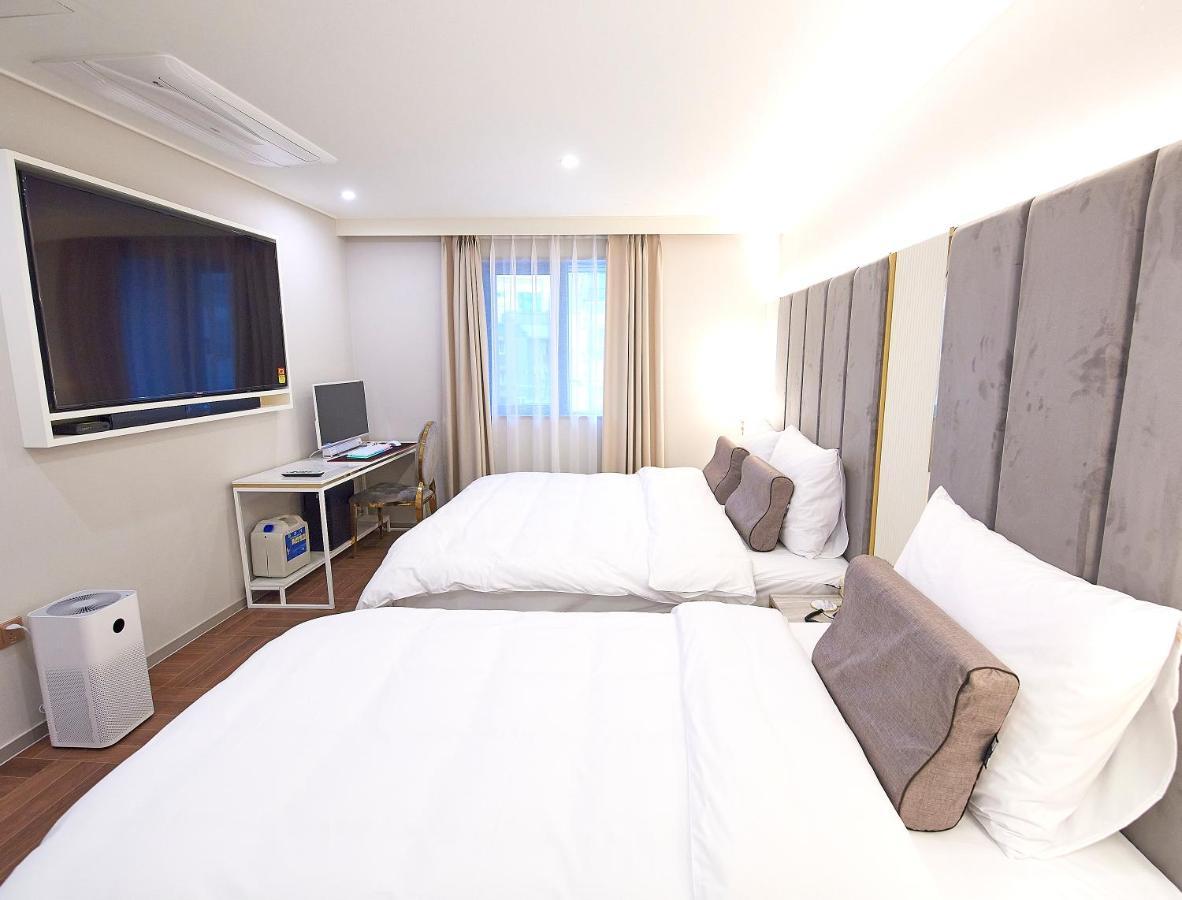 Denbasta Signature Hotel Μπουσάν Εξωτερικό φωτογραφία