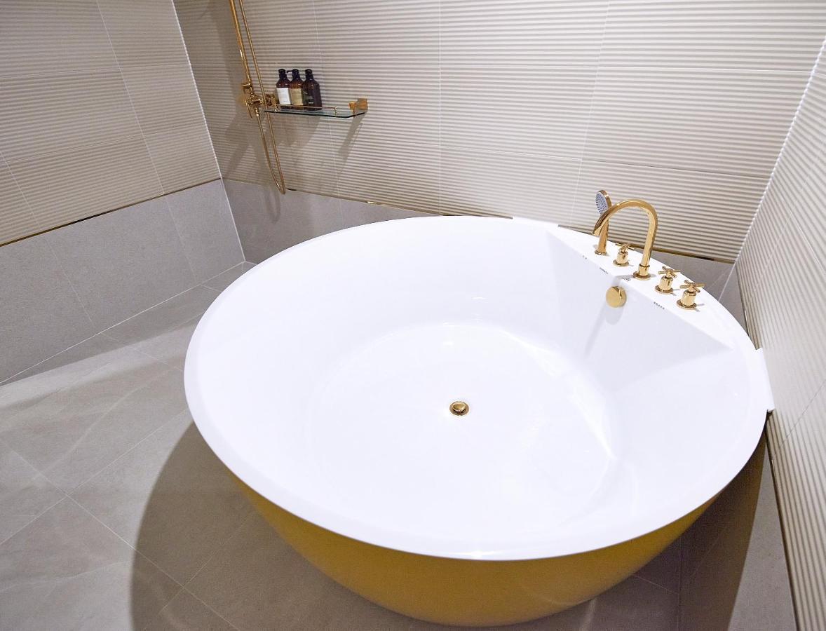 Denbasta Signature Hotel Μπουσάν Εξωτερικό φωτογραφία