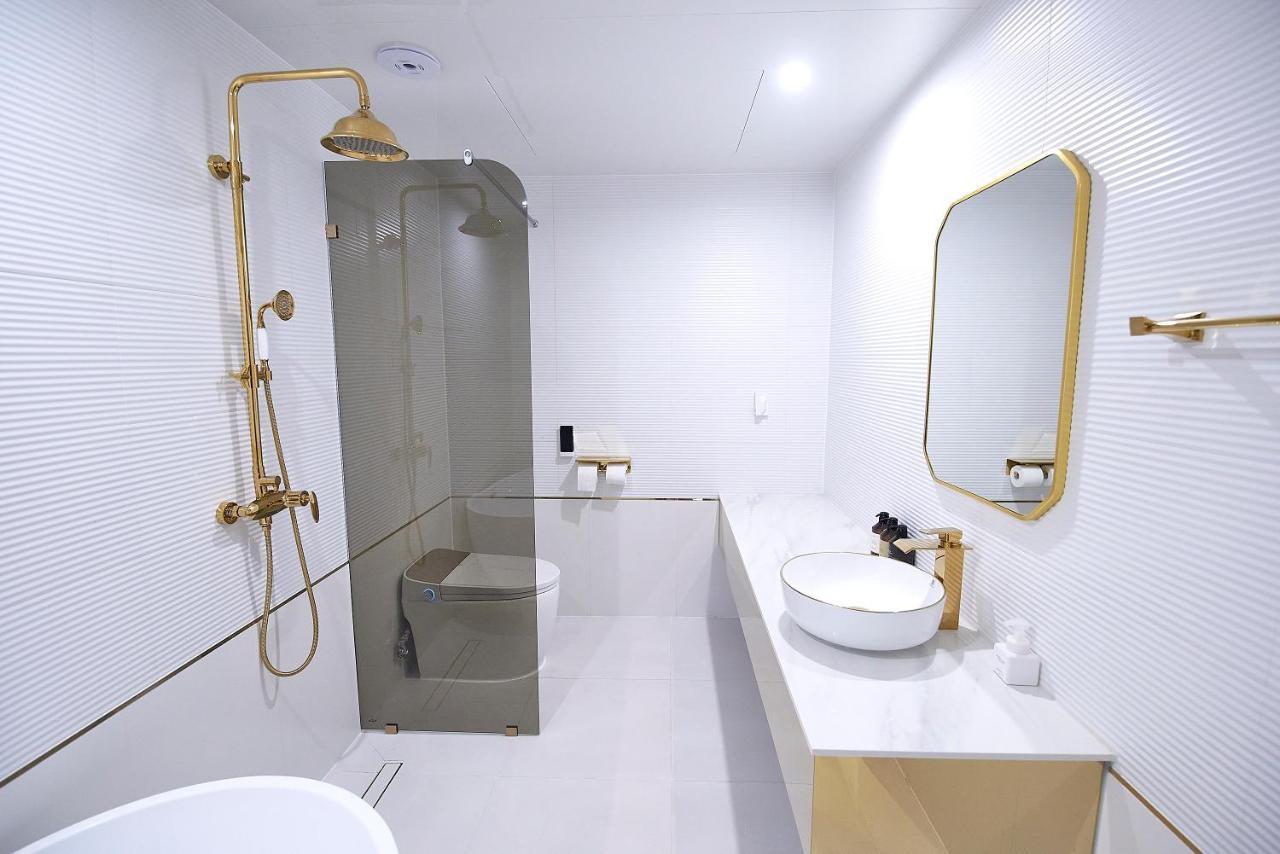 Denbasta Signature Hotel Μπουσάν Εξωτερικό φωτογραφία